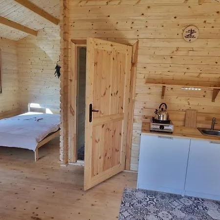Luxury tent Bobry Zagajnik Lubsza